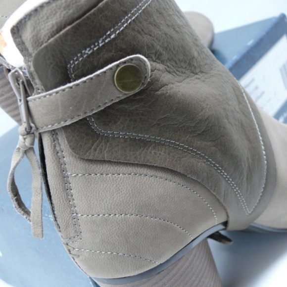 Emu Australia Ankle Boots Womens 9.5 Suede & Leather Tan Two Tone Brown New NIB - Picture 2 of 10